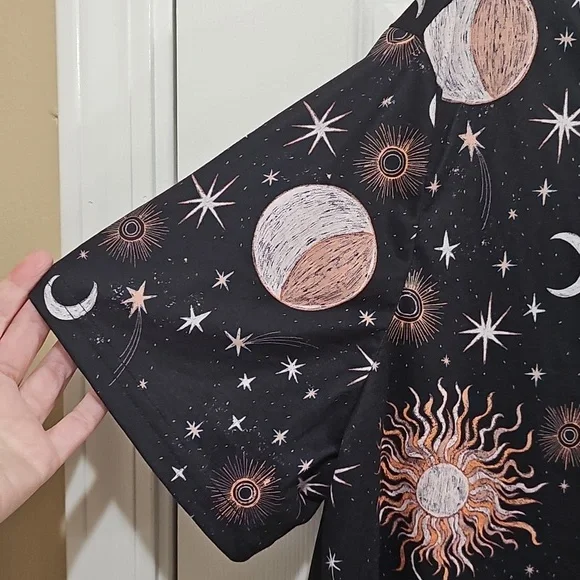 Sun and Moon Print Tee - Black Celestial - Picture 4 of 11